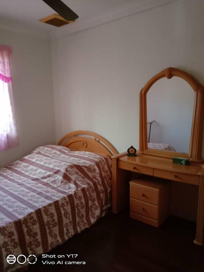 Opro S&S Homestay Pagoh Malay Only Муар Екстериор снимка
