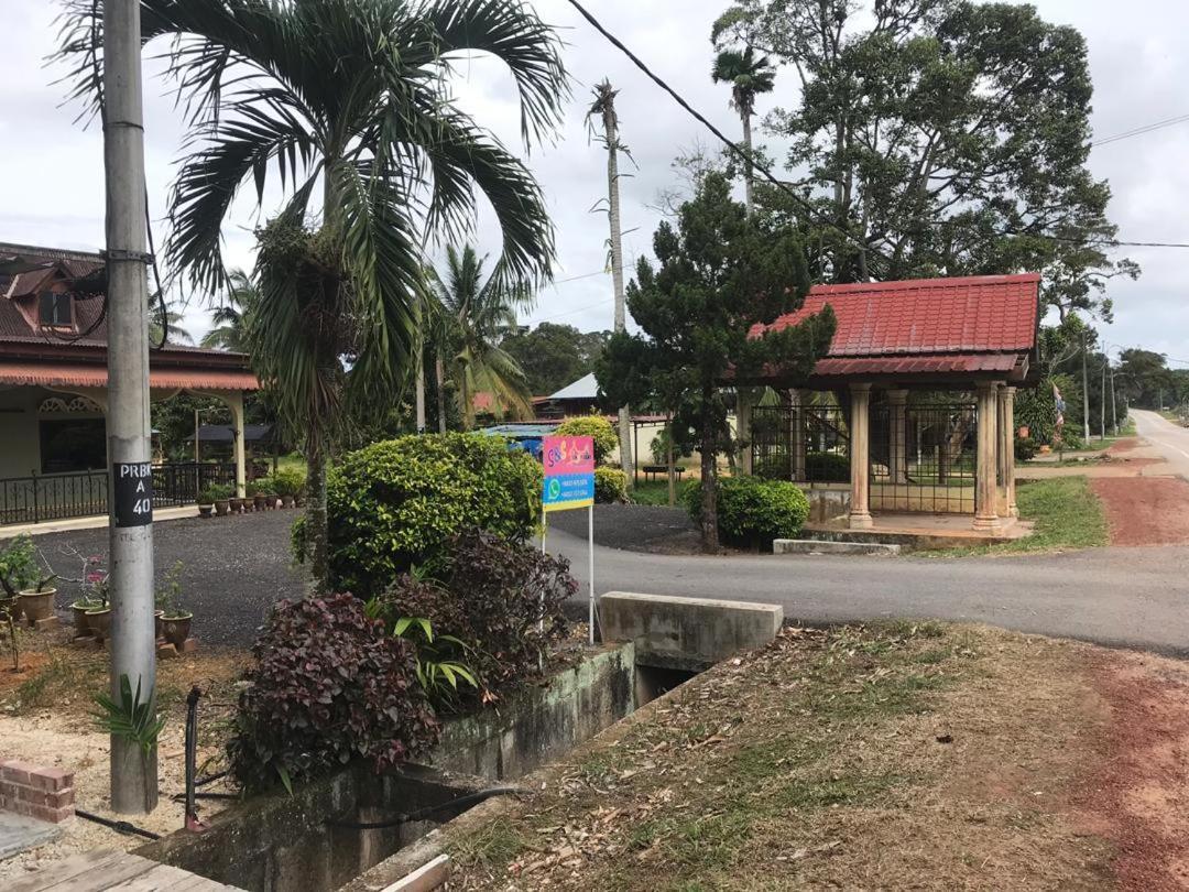Opro S&S Homestay Pagoh Malay Only Муар Екстериор снимка